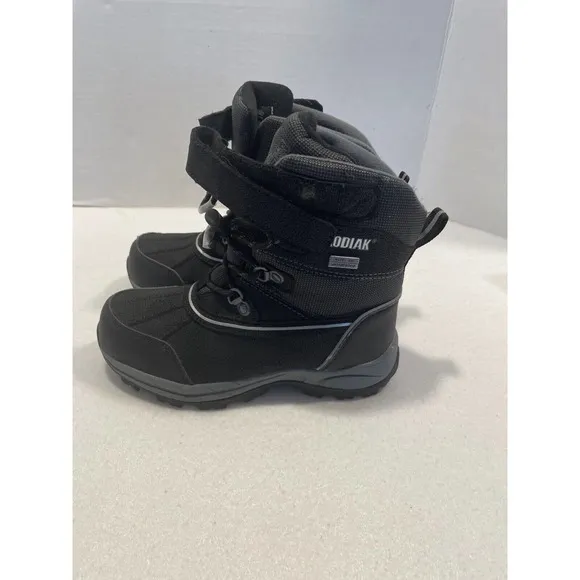 Kodiak Boys Kids Mason Winter Snow Boots Size 2 Mid-Calf Waterproof Insulated