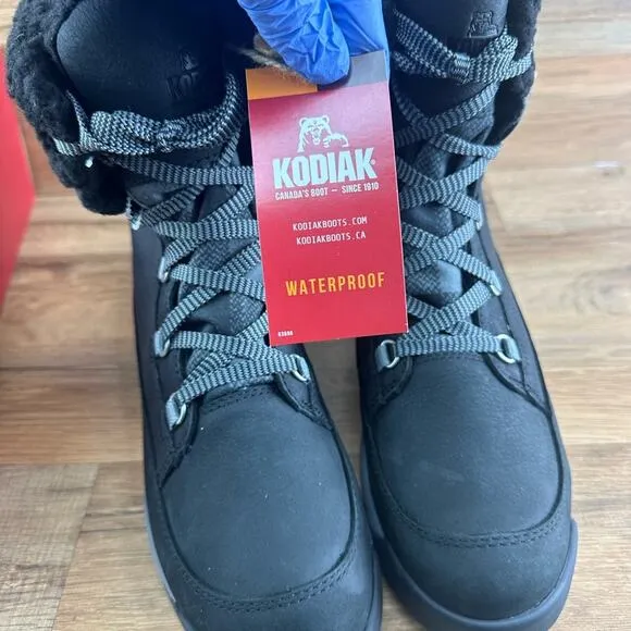 Kodiak women's winter Rosseau Black lace up boots Size 9.5 US waterproof