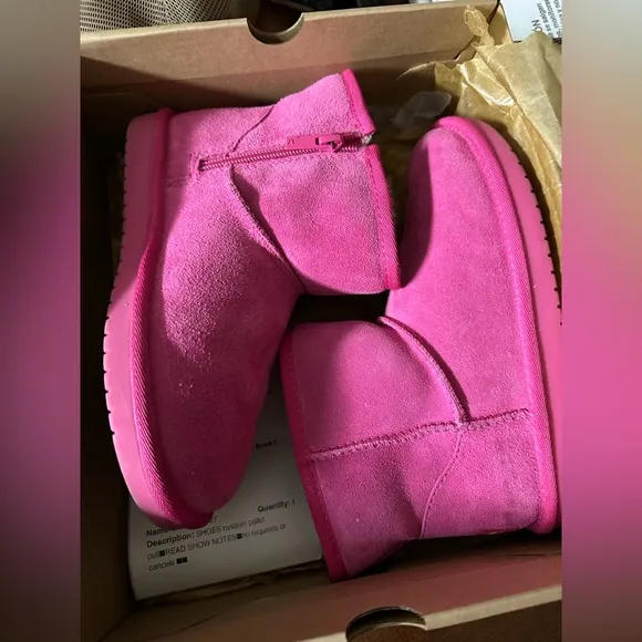 Koolaburra by UGG Girls' Mini Suede Winter Boots