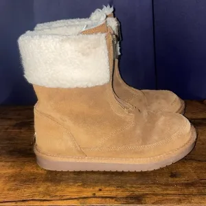 Koolaburra by UGG Lytta Girls' Winter Boots