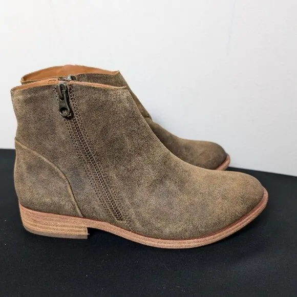 Kork ease boots Riley Rust sz 7 suede leather ankle short heel comfy western