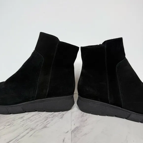 La Canadienne Vira Black Suede Winter Boot 8