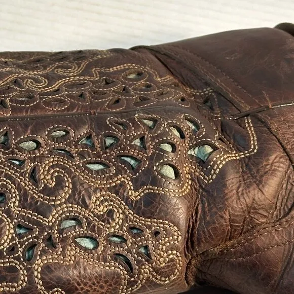 LADIES SIZE 8.5 CORRAL BOOTS