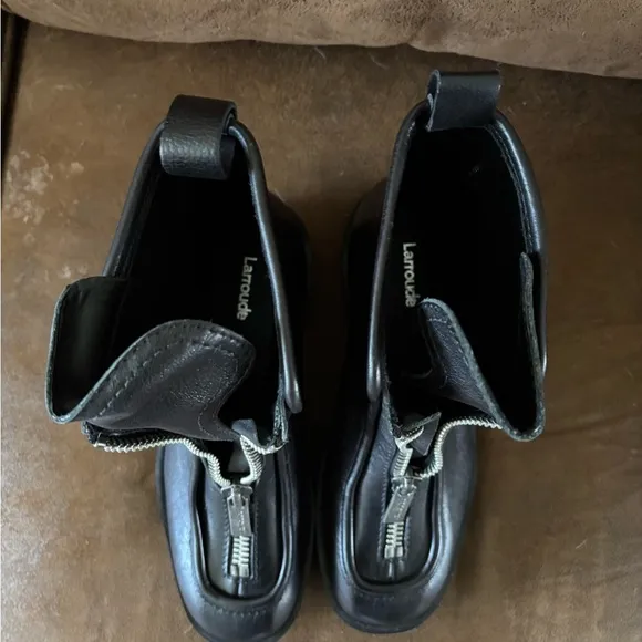 Larroude Nicole Lo boots (new no box)