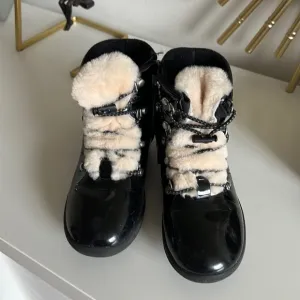 Like new UGG girl winter boots, size 12