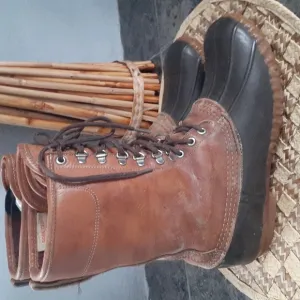 L.L BEAN HAUNTING INSULATED BOOTS WATERPROOF