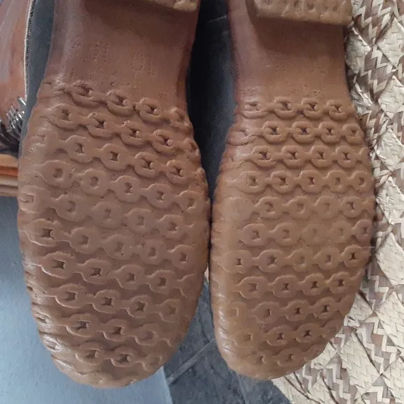 L.L BEAN HAUNTING INSULATED BOOTS WATERPROOF