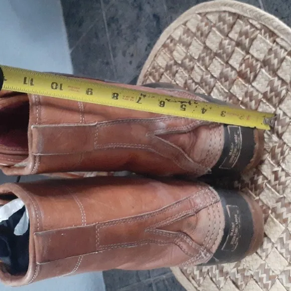 L.L BEAN HAUNTING INSULATED BOOTS WATERPROOF