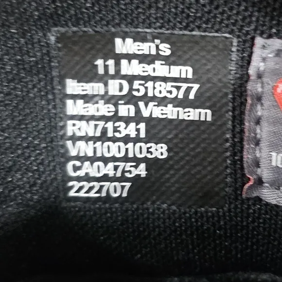 L.L. Bean Men's Elevation Insulated Hiking Boots Black Grey Size 11 New No Box