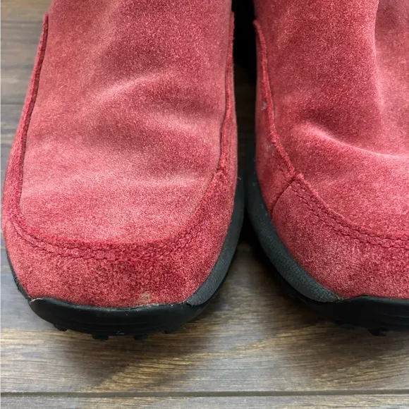 L.L. Bean Red Sherpa Suede Winter Boots Womens Size 6
