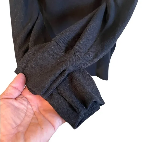 LNA LYRA BRUSHED TURTLENECK TOP IN BLACK