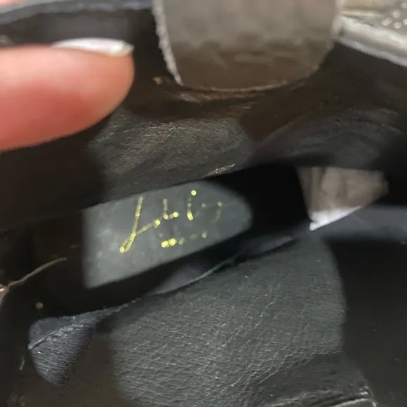 Lola Cruz grey leather ankle stud boots