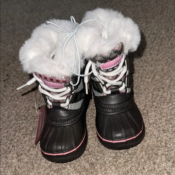 London Fog Kids' Fair Isle Boots NWOT
