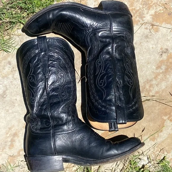 Lucchese boots black 10.5EE style 9778R cowboy mid calf almond toe western rodeo