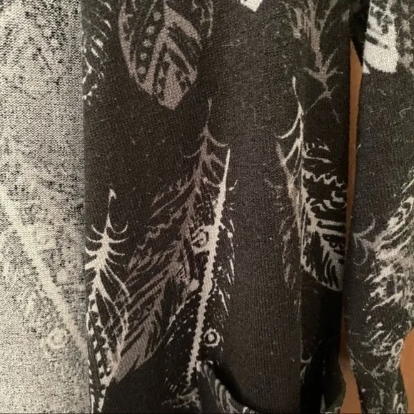 LulaRoe Sarah Black and Grey Knit Small