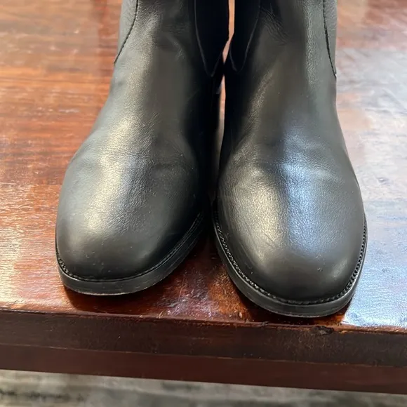 MADEWELL The Allie Timeless Classic Equestrian Feel Knee-High True Black 10