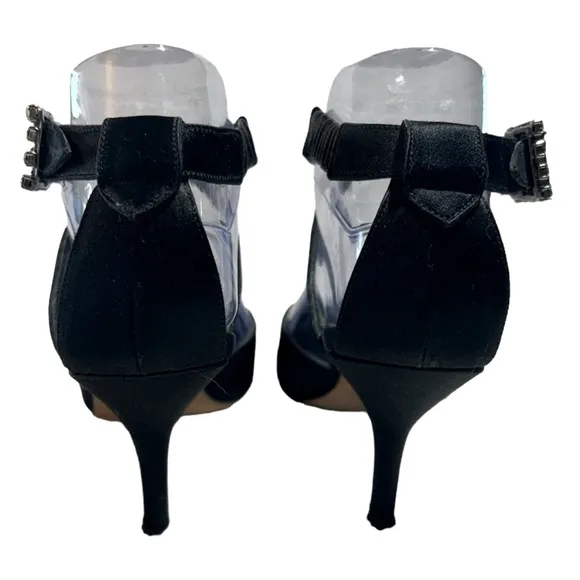 Manolo Blahnik Black Satin Rhinestone‎ Buckle Strappy Goddess Heels Shoes 7 1/2
