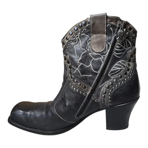 Mark Nason Rock Lives Brown Embroidered Studded Leather Ankle Boots Women's 10