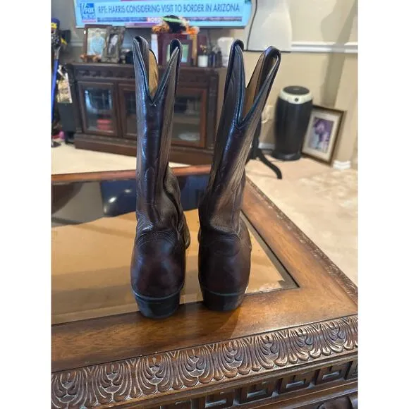 Men’s Genuine Leather Western Cowboy Boots. Size 11