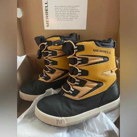 Merell Snow boots Kids Size 13