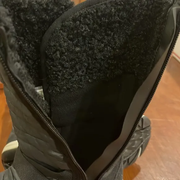 Merrell Approach Tall Winter Boots new black grey Women’s Size 7