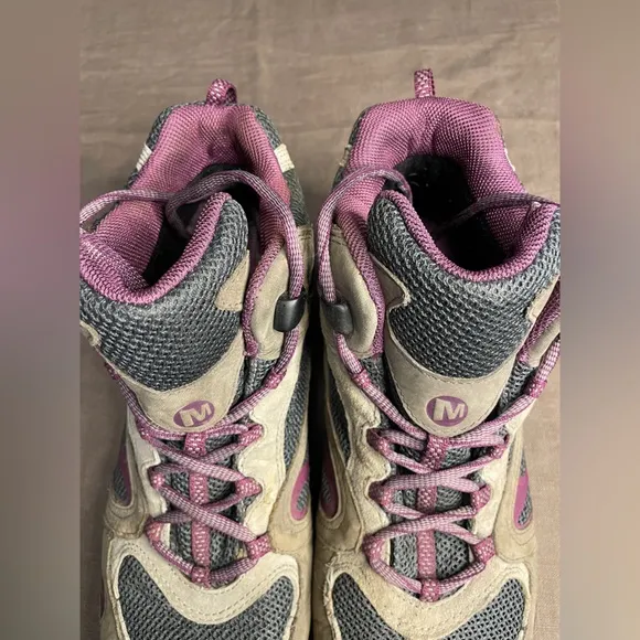 Merrell Azura Waterproof Outdoor Hiking Boots Women's‎ 9 Castle Rock Purple