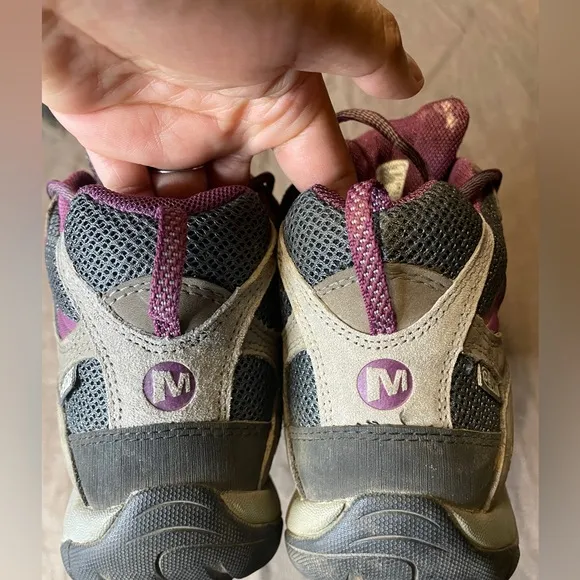Merrell Azura Waterproof Outdoor Hiking Boots Women's‎ 9 Castle Rock Purple