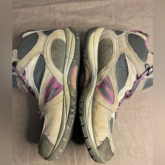 Merrell Azura Waterproof Outdoor Hiking Boots Women's‎ 9 Castle Rock Purple