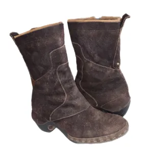 Merrell Brown Winter Boots with Suede Finish