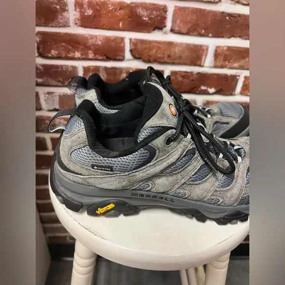 Merrell Gore-Tex Moab Beluga Vibram Performance Gorpcore Waterproof Hiking Shoes