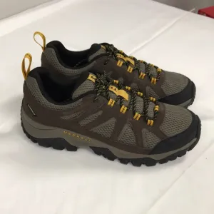Merrell Mens Oakcreek Wp Hiking boots size 11.5 US