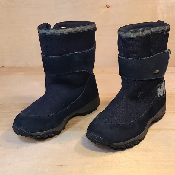Merrell Polor Tech Tundra Black Suede Youth Winter Boots
