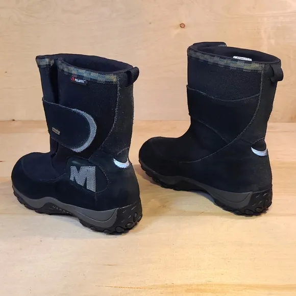 Merrell Polor Tech Tundra Black Suede Youth Winter Boots