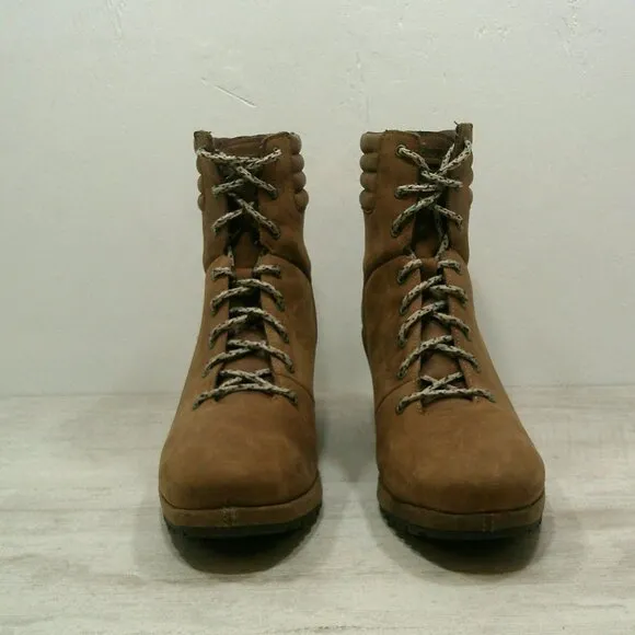 Merrell Tremblant Wedge Waterproof Lace up Boots Size 10.5