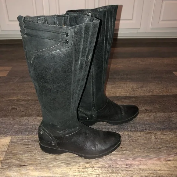 Merrell Vera Peak Black Distress Leather Zip Up Equestrian Boots  Women Sz 8 EUC