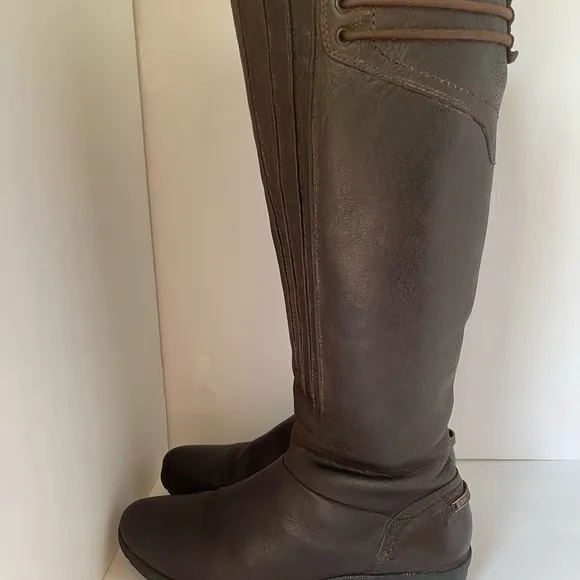 Merrell Vera Peak Brown Leather Boots