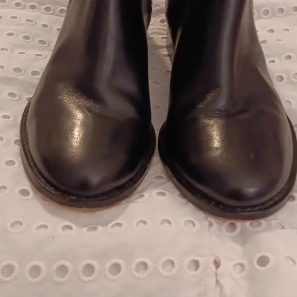 Michael Kors Black Leather Booties Size 7M