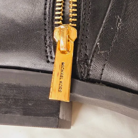 Michael Kors EUC logo winter boots 8 black brown