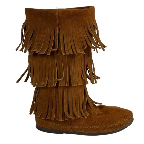 MINNETONKA 1632 3 LAYER FRINGE CALF HIGH SUEDE LEATHER SLIP ON MOCCASIN BOOTS