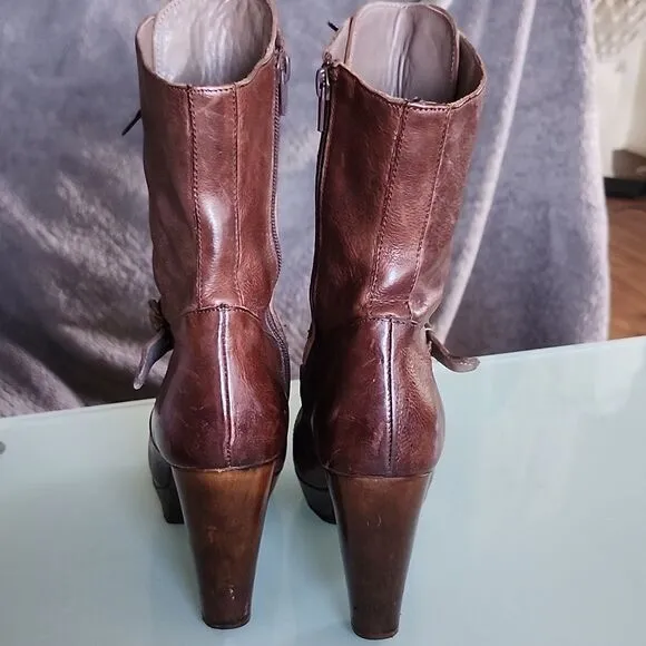 MOMA Leather Boots