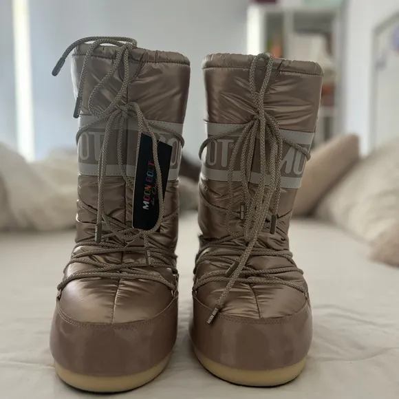 Moon Boot “Icon Pillow Rose Gold” Boots