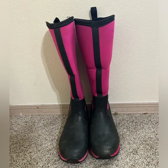 Muck Arctic Adventure Tall Rubber Women's Winter Boots Hot Pink Black Size 7 EVA