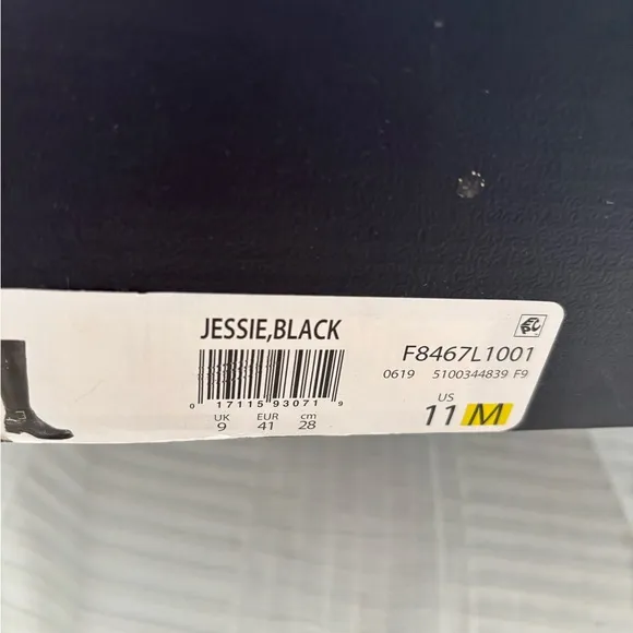 Naturalizer Jessie Black Over the Knee Boots Equestrian Style Women’s 11M