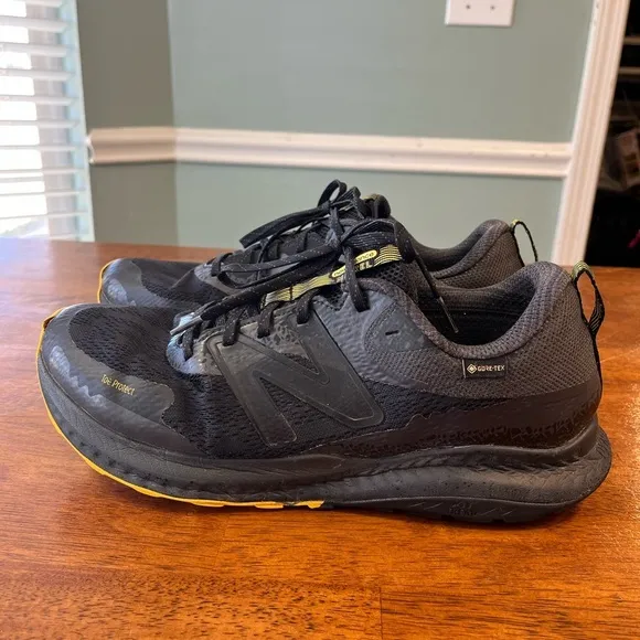New Balance Men's DynaSoft Nitrel V5 GTX Trail Running Shoe size 13E wide