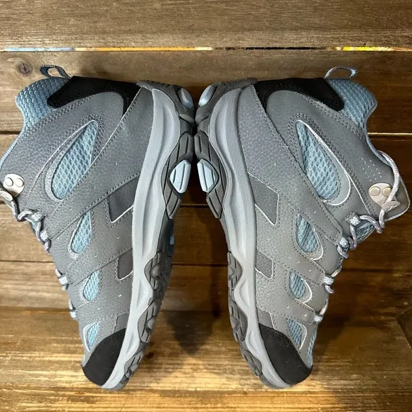 New Big Kids Merrell Moab 3 Mid Gray Waterproof Ankle Hiking Boots Size 7 Y
