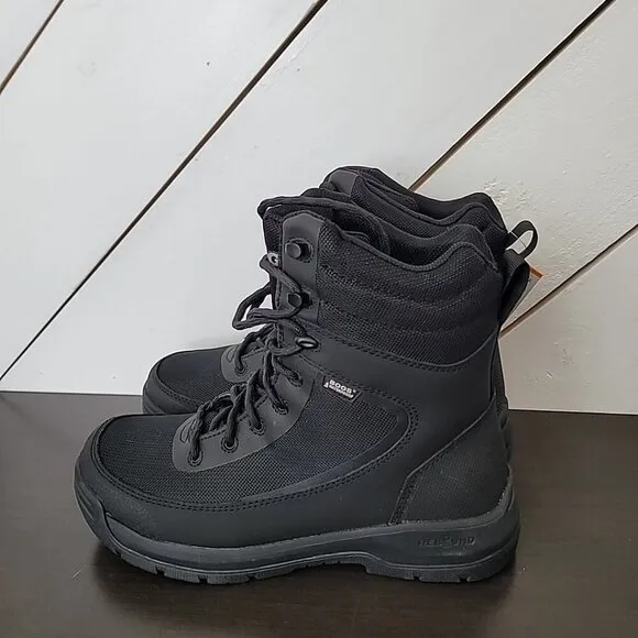 NEW Bogs Men's 10 boots 72771 Snow Boot Black