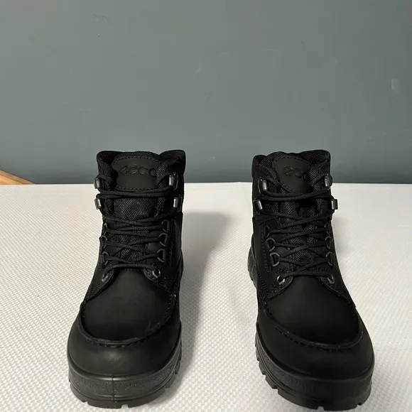 NEW ECCO WOMEN'S TRACK 25 HIGH BOOT US SIZE: 5-5.5 EU SIZE: 36