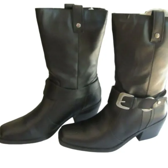 New in Box, Woman's, Milwaukee Motorycle Delaney Leather Boots in Size 9.5M