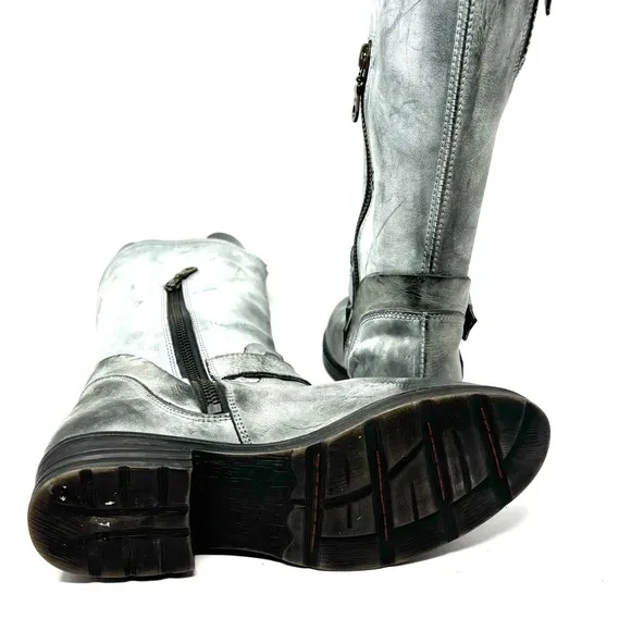 NEW Roan Boots