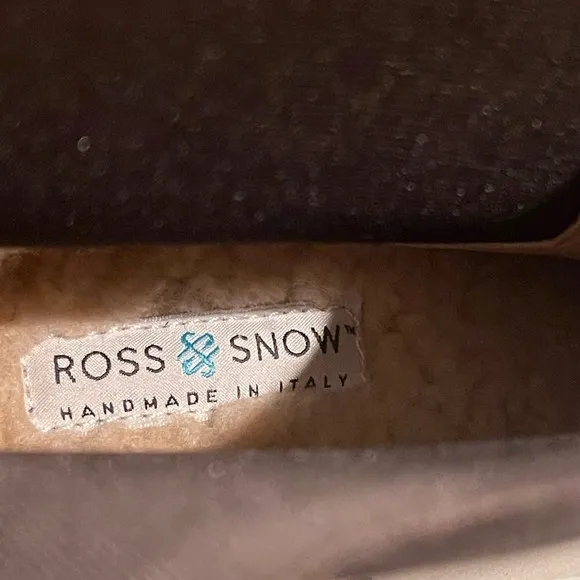 New Ross &amp; Snow Womens Susanna Morning Dove Chelsea Boots Women's Size 10